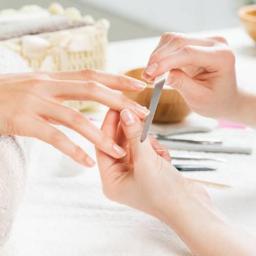 Ice Cream Bomb Manicure